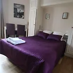Du Parc 2*