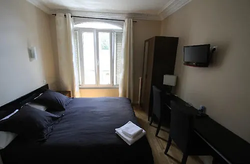 Hotel Du Parc 2*